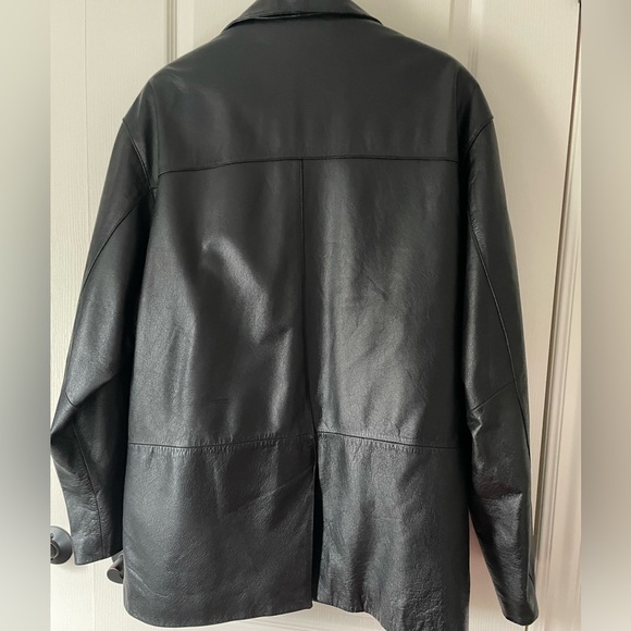 Danier Men’s Black Leather Jacket EUC - Picture 3 of 4